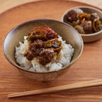 【無添加・ジビエ】上世屋の鹿肉と万願寺とうがらしの濃厚みそ煮込み